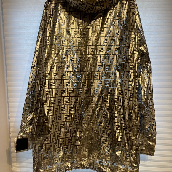 100% Autherntic NIcki Minaj Fendi collab UNISEX RAIN JACKET (42) - Picture 3 of 7